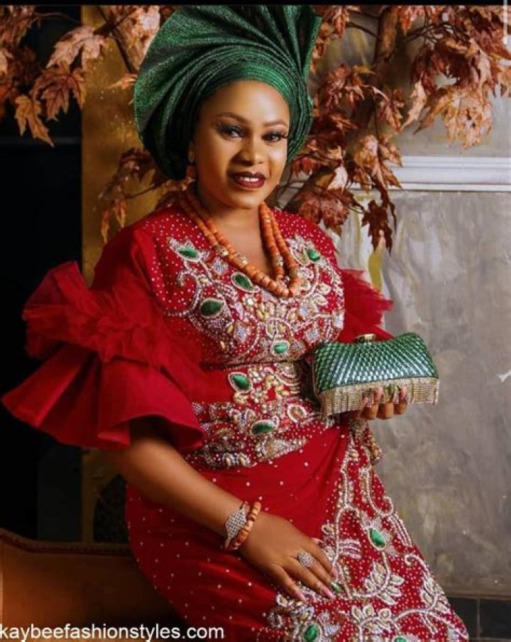 Latest Igbo Blouse Styles For Wrappers: A Fashion Revolution