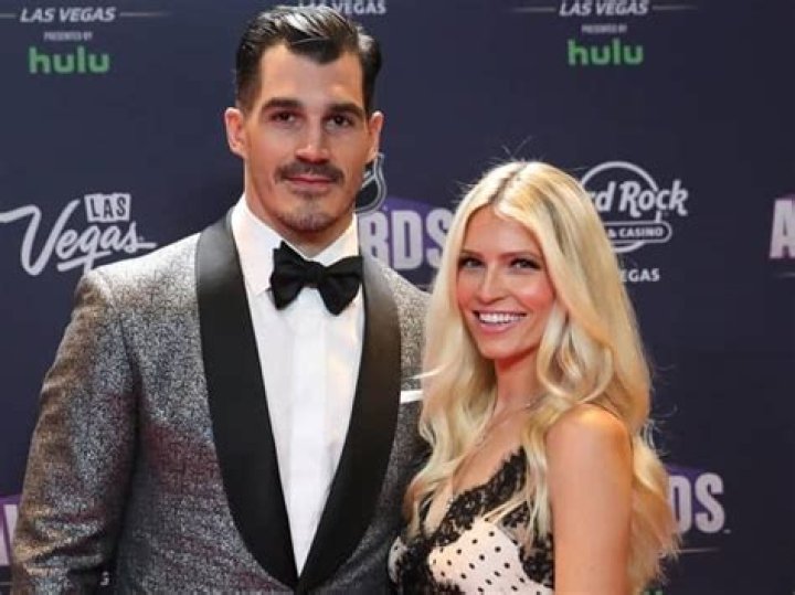 Lauren Bedford-Bio, Career, Net Worth, Height, Married, Facts