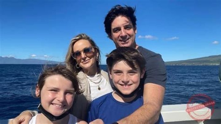 Lauren Lyster Bio, Age, Height, Husband, Salary, Net Worth, KTLA