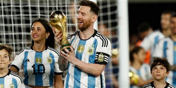 Lionel Messi wins Ballon d’Or, breaks record as he reaches six wins
