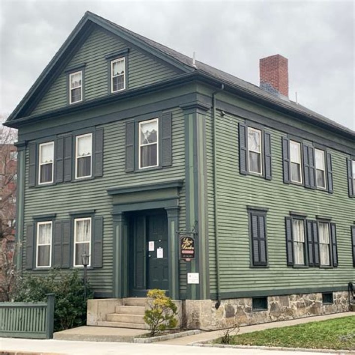 Lizzie Borden Bed and Breakfast Museum listed for $2M