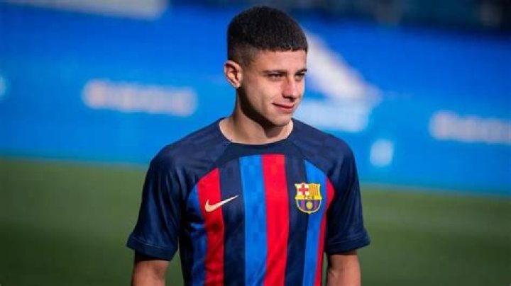 Lucas Román signs with Barça Atlètic from Ferro Carril Oeste