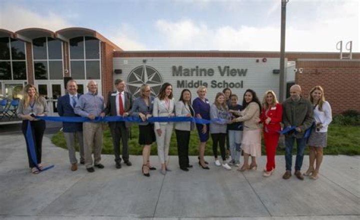 Marine View Middle School - Huntington Beach