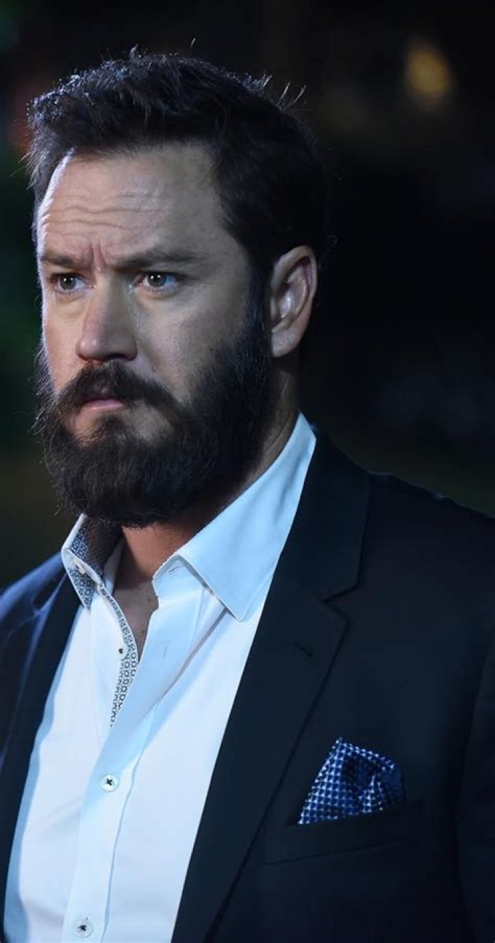 Mark Paul Gosselaar Biography