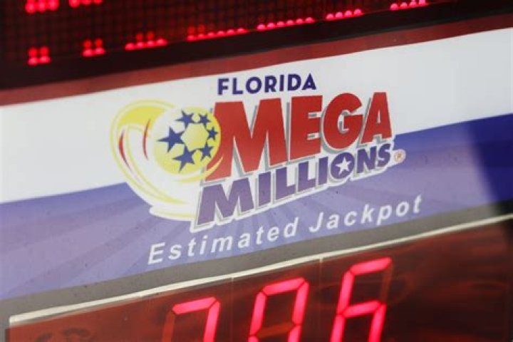 Mega Millions jackpot increases after no winners in Friday's drawing