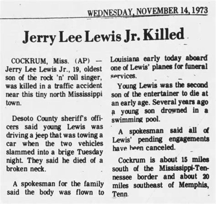 Merian Lee Lewis | Death Notices