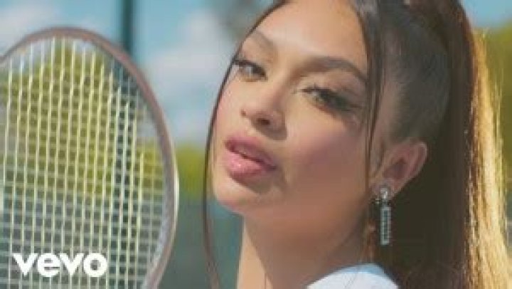 Mia Salinas - Bio, Age, Net Worth, Height, Single, Nationality, Career, Wiki