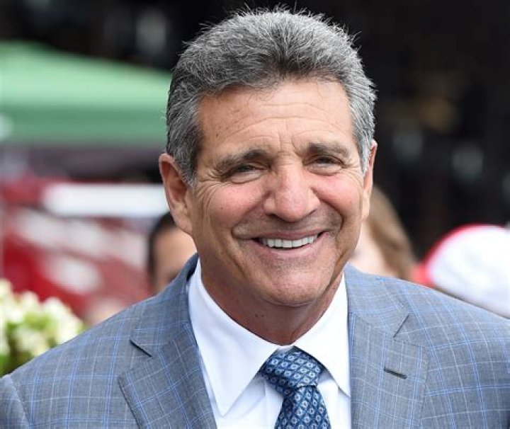Michael Dubb Net Worth | Age, Height, Weight, Dating And More