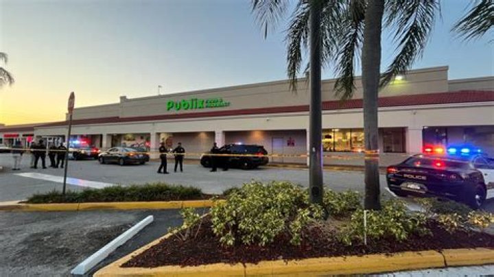 	MIRAMAR GETS A PUBLIX	