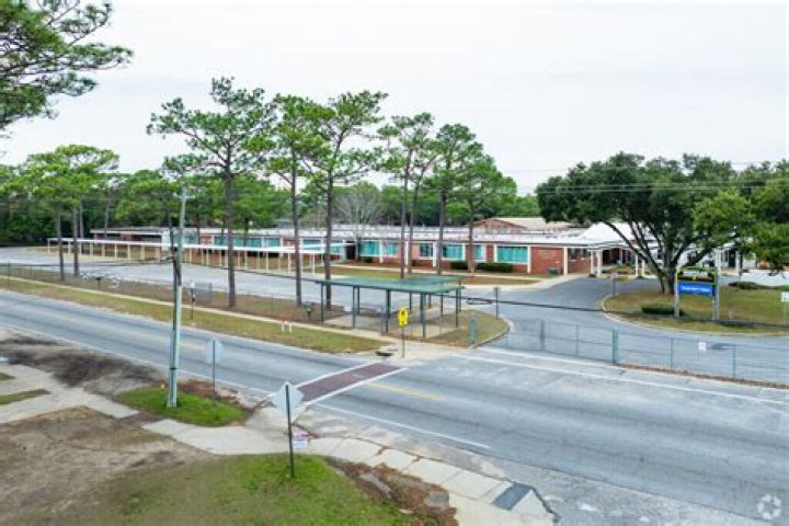 Montclair Elementary School - Pensacola