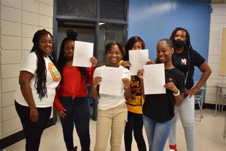 Natchez Middle School - Natchez