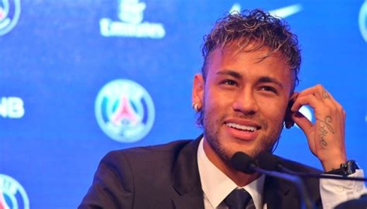 Neymar - Bio, Net Worth, Height