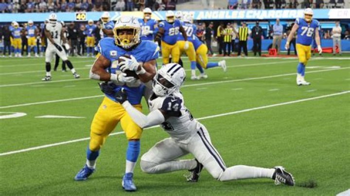 NFL explores ban on hip-drop tackle, considers ‘tush push’ rule change for safety