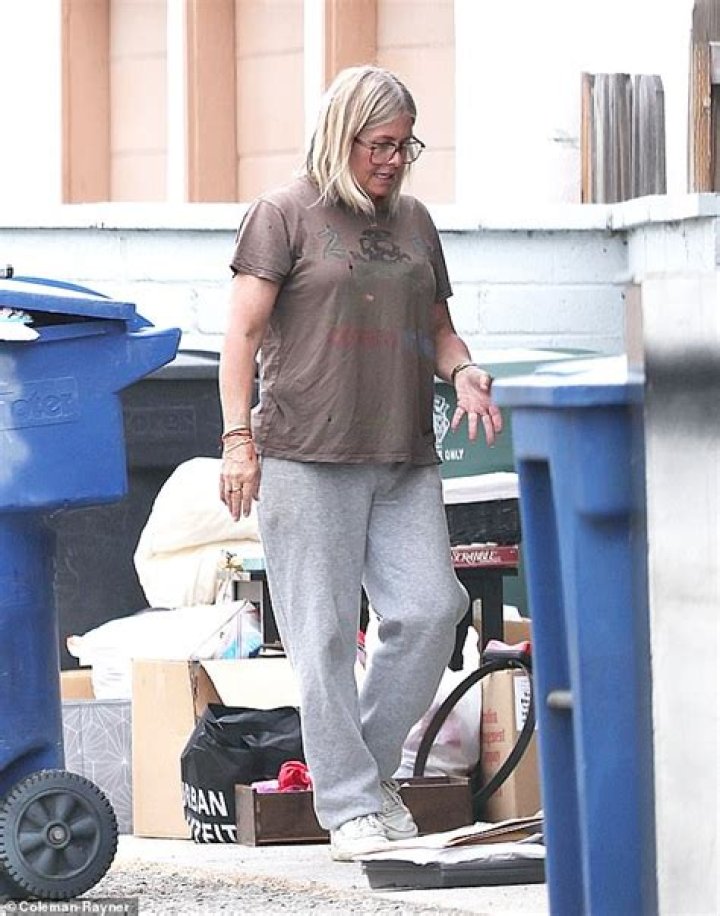 Nicole Eggert Husband: A Deep Dive Into Her Personal Life And Relationships