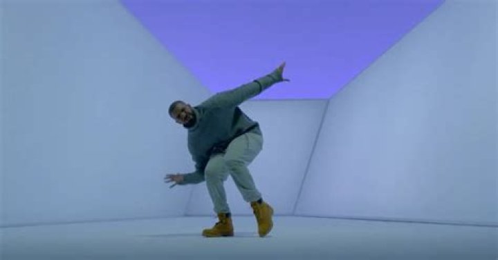 Ninja and Drake streamed Fortnite again, and they both want Hotline Bling emote
