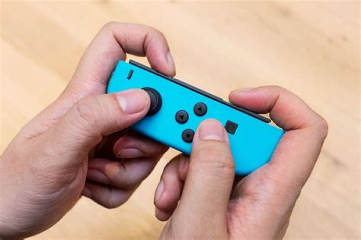 Nintendo Switch’s Joy-Cons seem to be having issues on pre-release hardware (update)