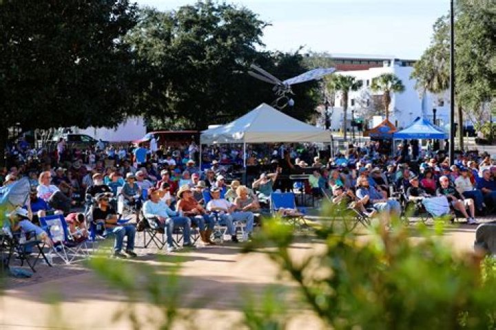 	OCALA: FLORIDA’S BLUEGRASS COUNTRY	