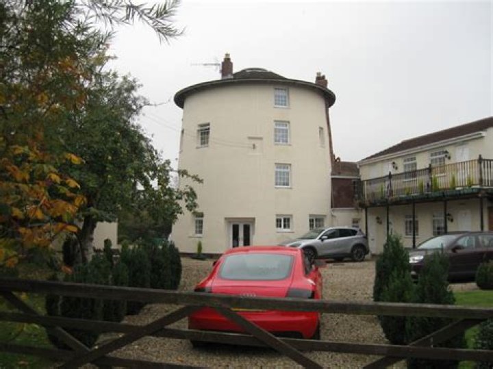 Old Mill, Ingleby Barwick | Co-Curate