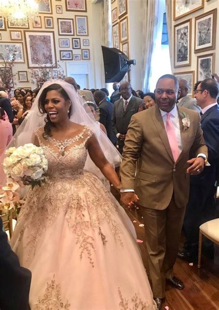 Omarosa Manigault - Bio, Net Worth, Height