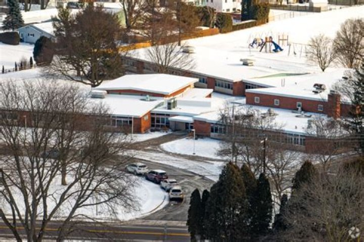 Onondaga Road Elementary School - Syracuse