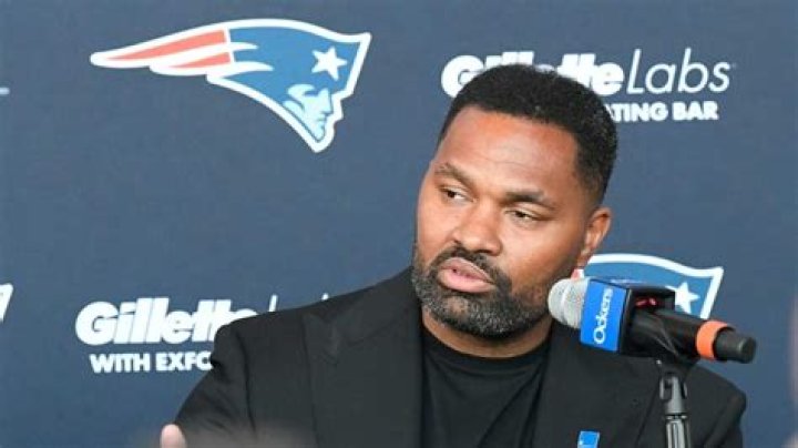 Patriots targeting right QB to lead team in 'right direction' | National