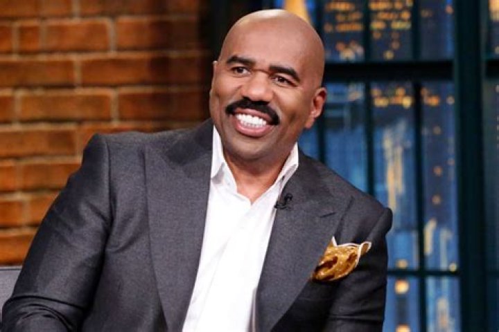 Pauline Harvey: Facts About Steve Harvey's Sister