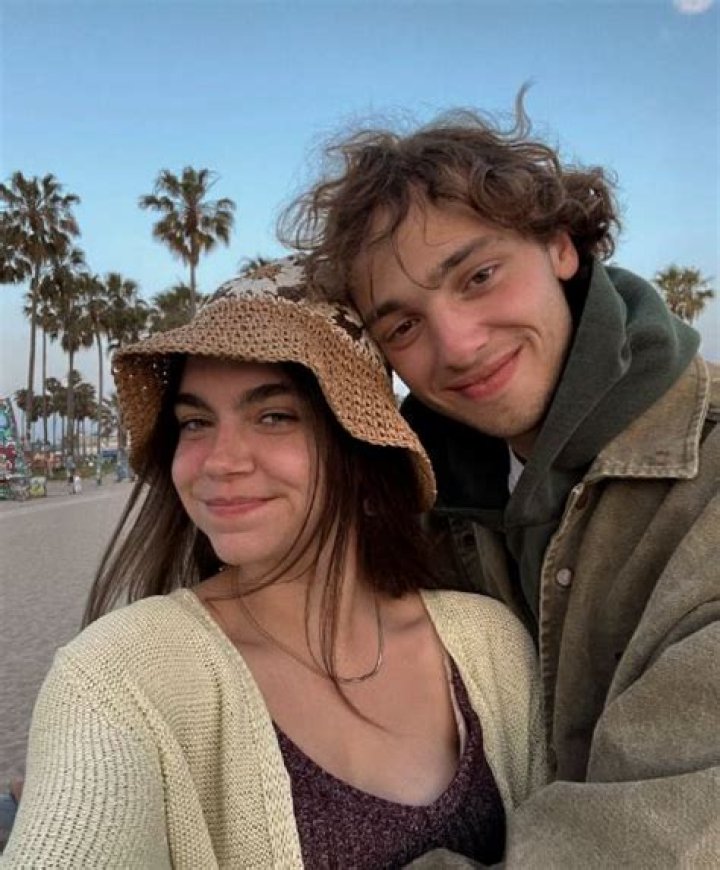 Peter McIndoe: Wiki, Bio, Age, Height, Parents, Girlfriend, Net Worth