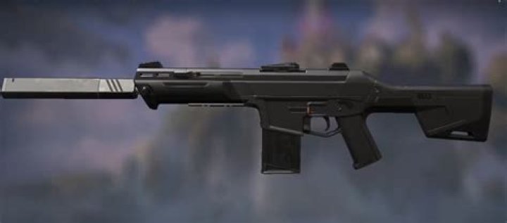 Phantom or Vandal? Shroud explains which rifle to use in Valorant