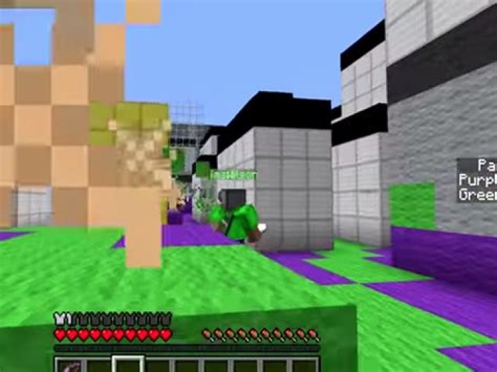 Play a Minecraft-ized version of Splatoon with this map