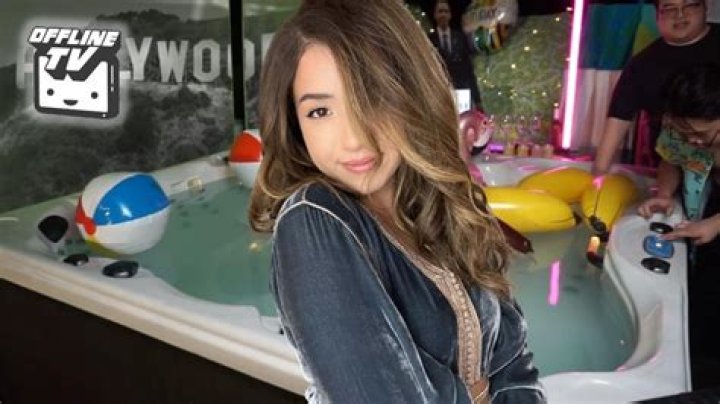 Pokimane hosted her first hot tub stream