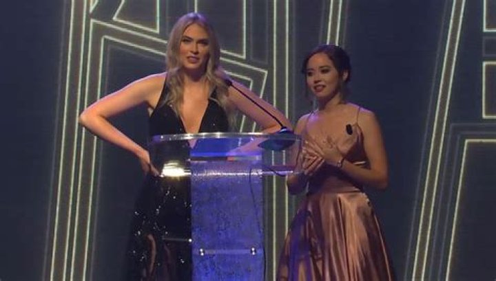 QTCinderella reveals she was bullied before blowing up on Twitch