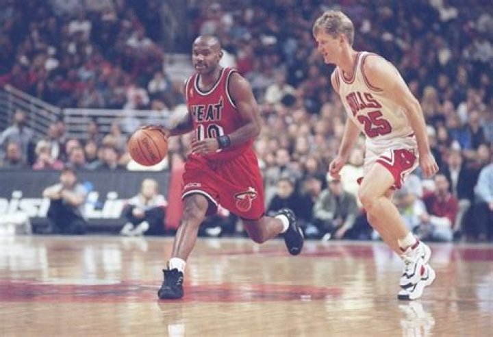 Ranking the top 10 ball handlers in NBA history