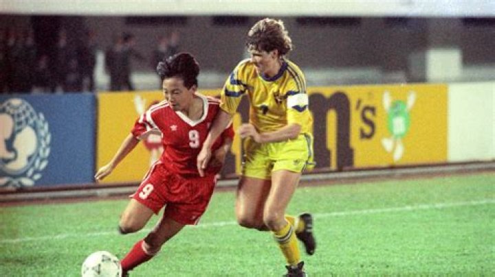 Reggae Girlz und ewige Formiga