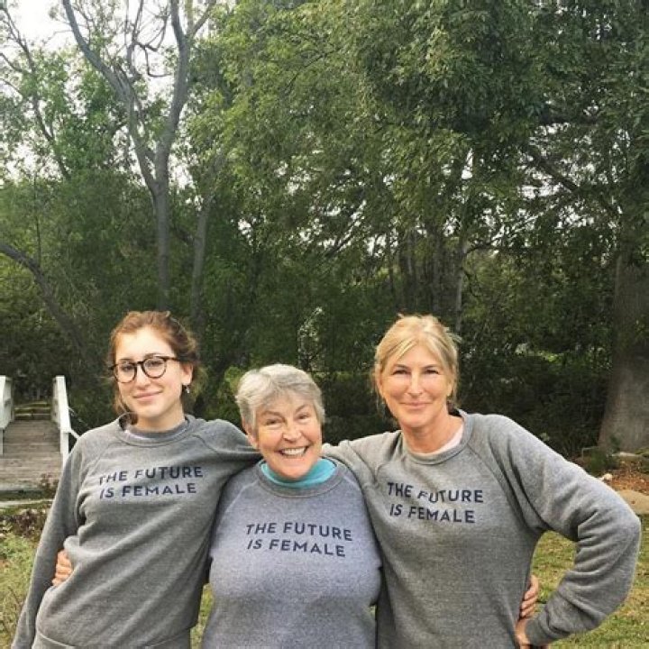 Remembering The Legacy: Helen Reddy’s Daughter And Her Untimely Death