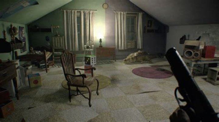 Resident Evil 7 guide and walkthrough 4-1 Dissection room, master bedroom, Lucas’ room, attic, backyard