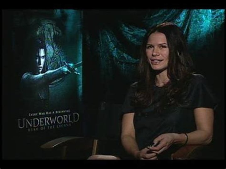 Rhona Mitra Interview – UNDERWORLD: RISE OF THE LYCANS