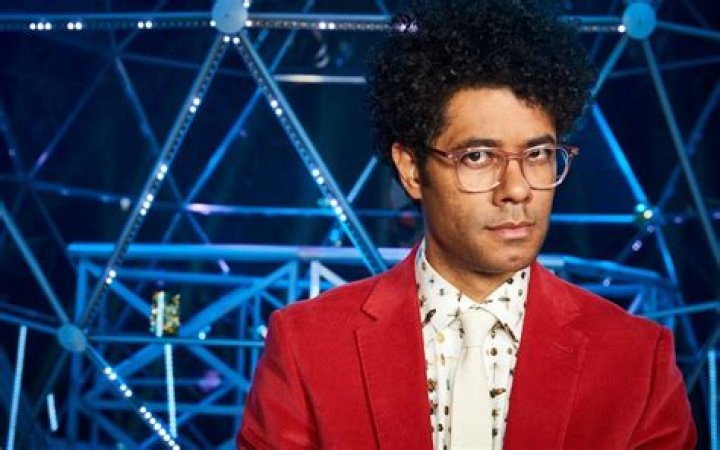 Richard Ayoade Accident: What You Need To Know