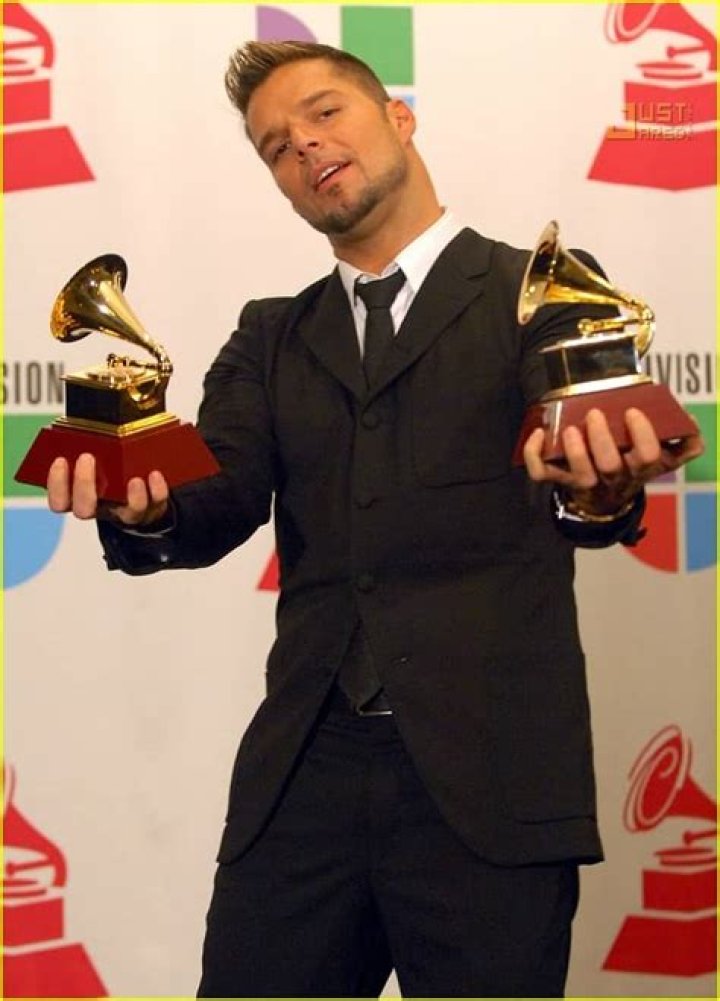 Ricky Martin - Bio, Age, Height, Career, Net Worth, Facts