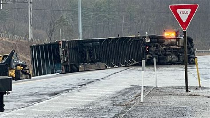 Roadway reopens hours after tractor-trailer rollover on I-76 in Breezewood