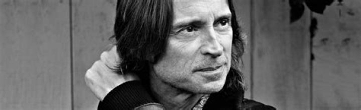 Robert Carlyle Biography