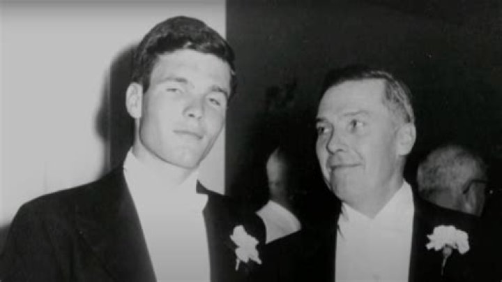 Robert Edward Turner II: What happened to Ted Turner's father?