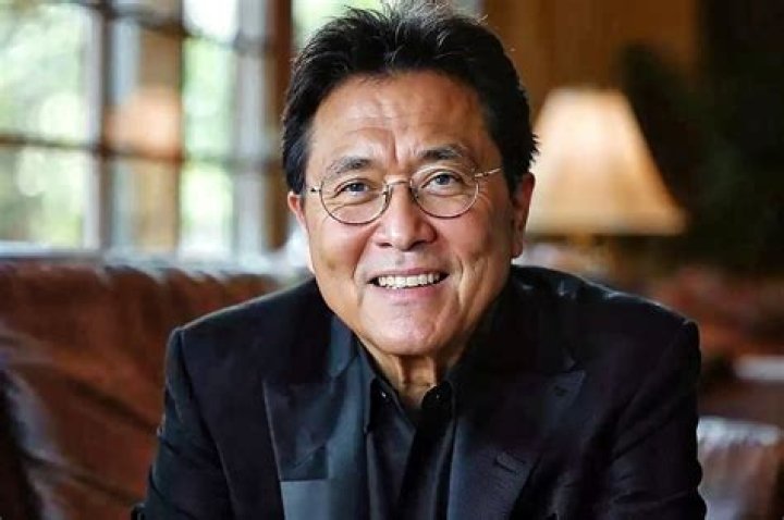 Robert Hooks Net Worth 2024
