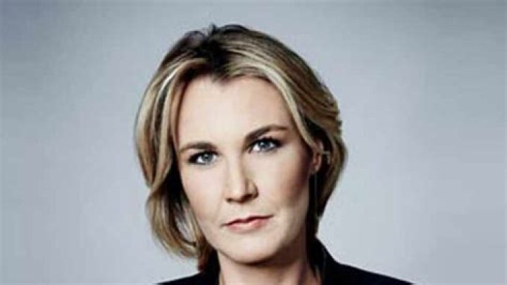 Robyn Curnow Bio, Age, Height, Family, Husband, Salary, CNN