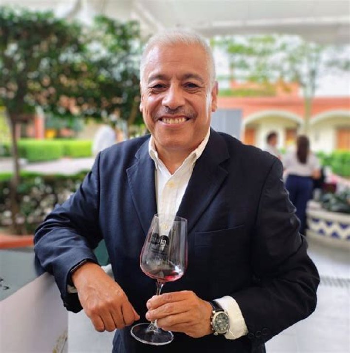 Ruben Hernandez - Bio, Age, Nationality, Body Measurement, Career