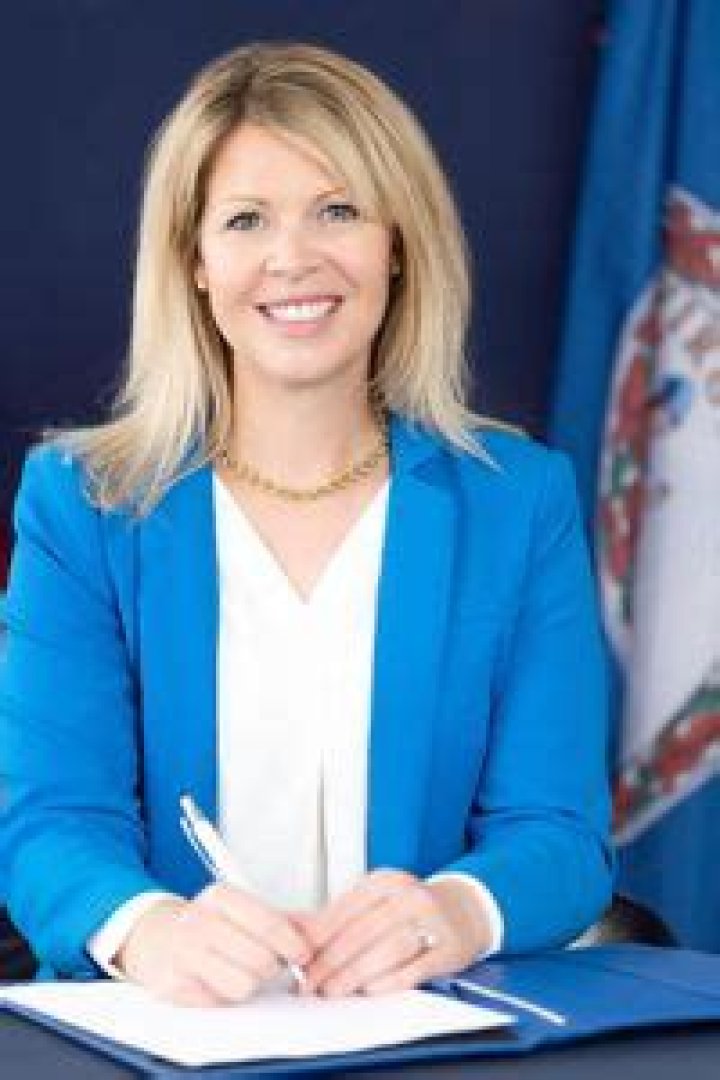 Russet Perry Wikipedia Age: How Old Is Virginia Senate Candidate?