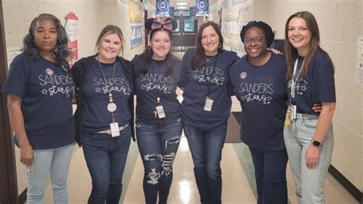 Sanders Elementary School - Sanders