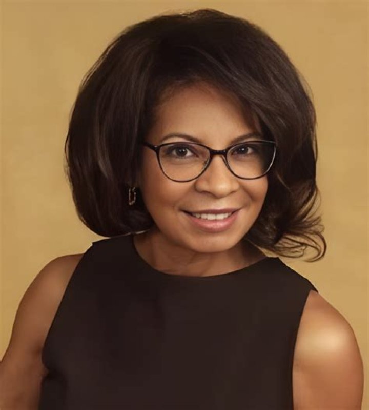 Sandra (Golden Bachelor) Bio, Age, Height, Husband, Net Worth