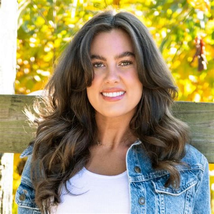 Sarah I. (Farmer Wants a Wife) Bio, Age, Height, Husband, Net Worth