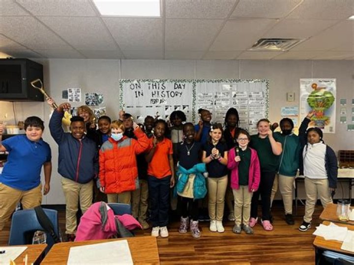 Scranton Elementary School - Scranton