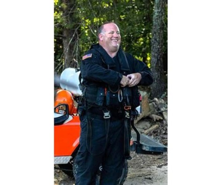 	Shon Hamilton death: Former Oconee County Firefighter from Greenville, SC passed away	